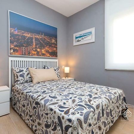 סאלו S12 - Beach Front Apartment --Free Wifi- מראה חיצוני תמונה