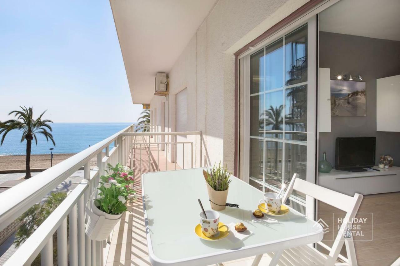 סאלו S12 - Beach Front Apartment --Free Wifi- מראה חיצוני תמונה