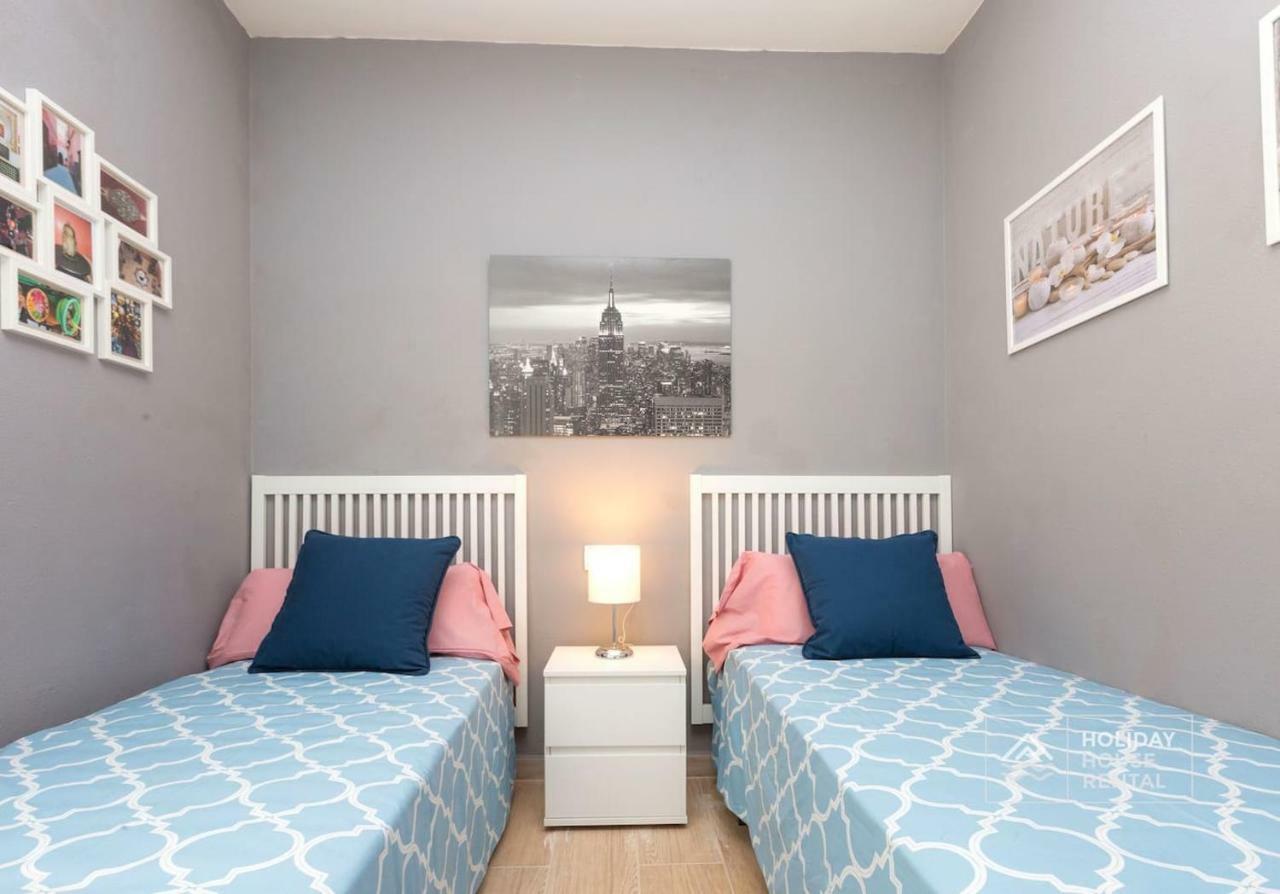 סאלו S12 - Beach Front Apartment --Free Wifi- מראה חיצוני תמונה